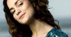 Alice Braga