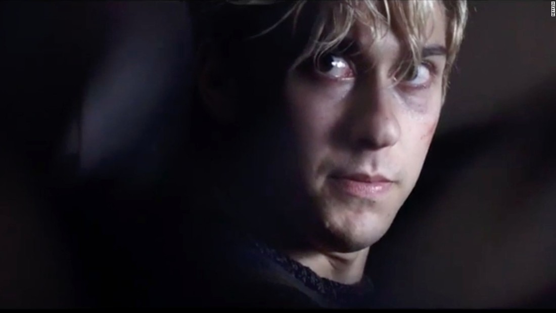 Warner já sabe quem quer para interpretar Misa no filme de “Death Note”